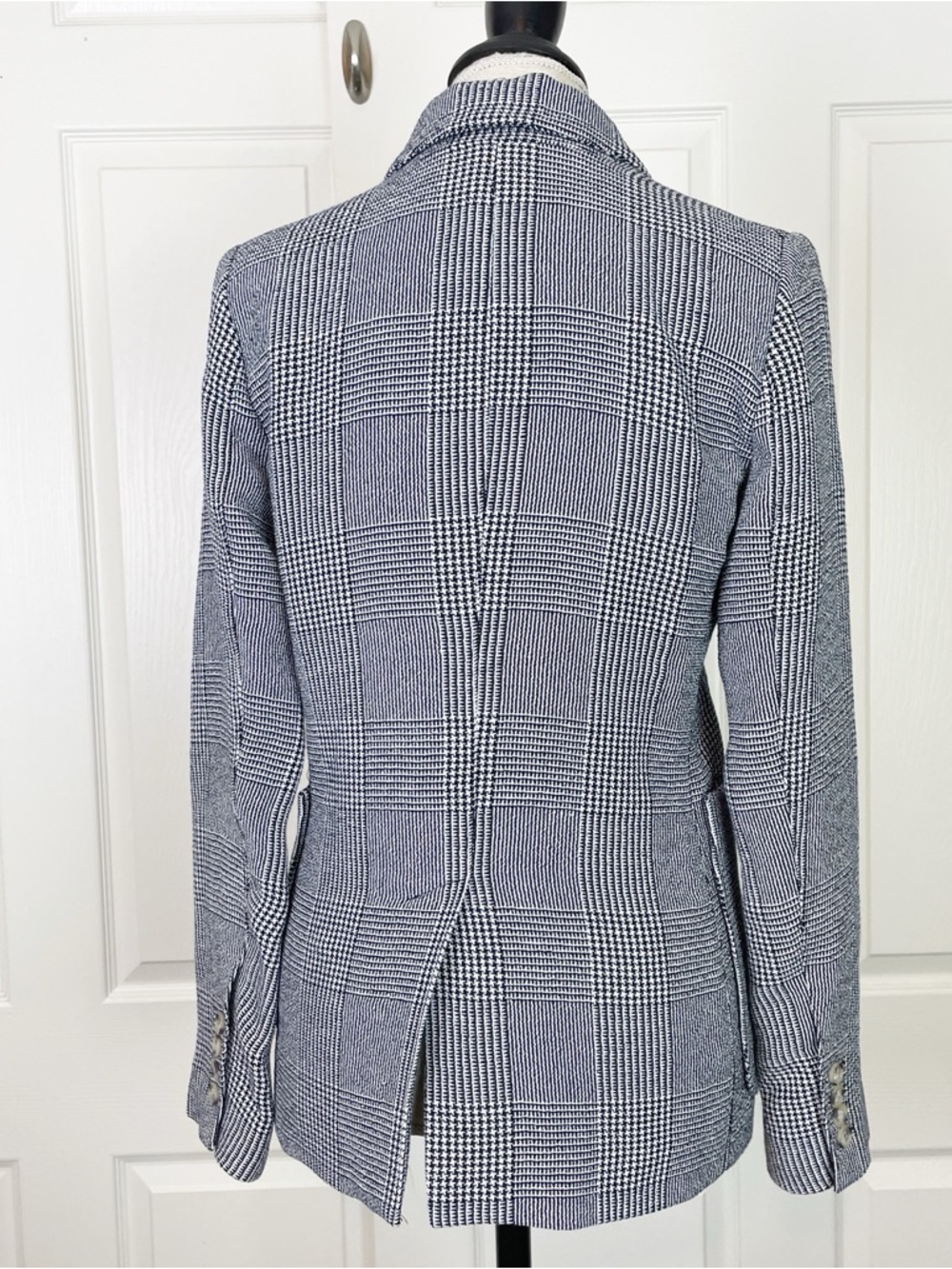 SMYTHE Portrait Neck Blazer Navy Prince of Wales Glen Plaid Linen Blend 8 - Picture 5 of 10